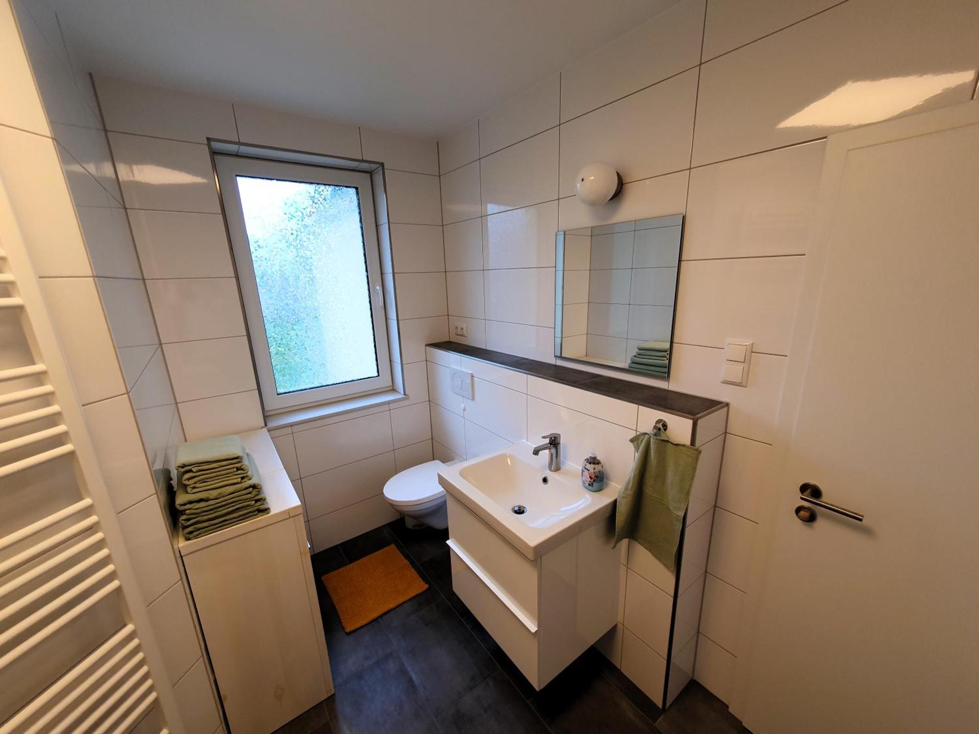 Radfreundliches Wohlfuehl-Apartment Mit Terrasse Und Parkplatz - Fewo Woody ชเวียรีน ภายนอก รูปภาพ
